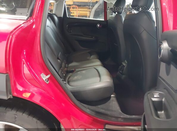 WMZ83BR09N3N97650 2022 MINI COUNTRYMAN Red 