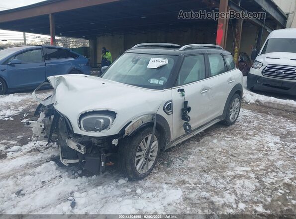 WMZ83BR09R3R53164 2024 MINI COUNTRYMAN Белый Передняя левая четверть