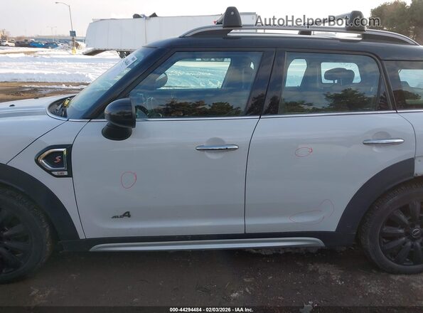WMZYT5C52K3G93673 2019 MINI COUNTRYMAN Light Blue 