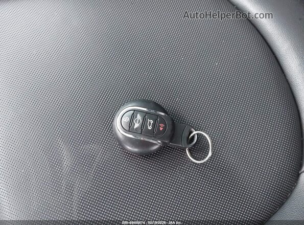 WMZYV5C35H3E02679 2017 MINI COUNTRYMAN Blue Вид панелі приладів
