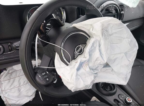 WMZYW5C01L3M24493 2020 MINI COUNTRYMAN White Dashboard view