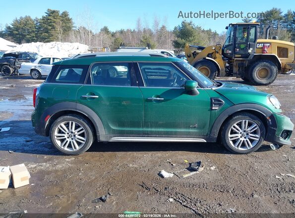 WMZYW5C04L3L13338 2020 MINI COUNTRYMAN Green Вид задньої частини салону