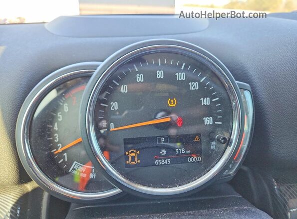WMZYX1C03L3L30069 2020 MINI COUNTRYMAN Черный Вид щитка приборов