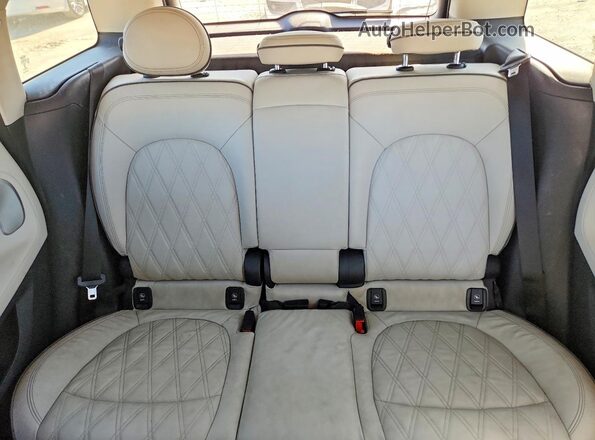 WMZYX1C03L3L30069 2020 MINI COUNTRYMAN Черный Вид задних сидений