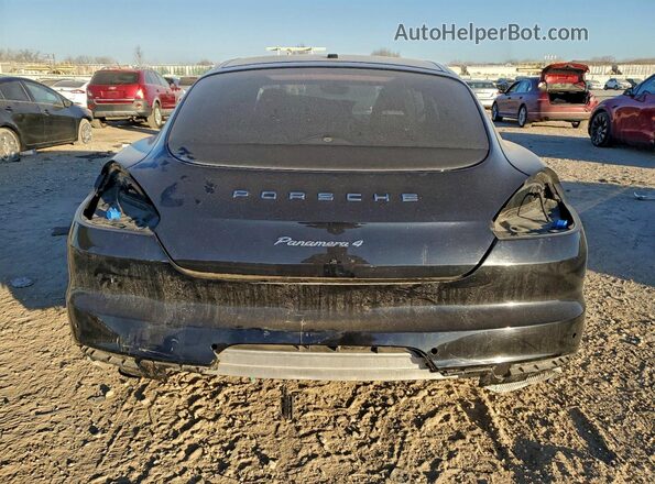 WP0AA2A70GL000582 2016 PORSCHE PANAMERA Black Widok z tyłu