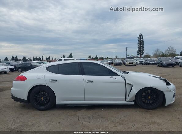 WP0AA2A73GL001984 2016 PORSCHE PANAMERA White 