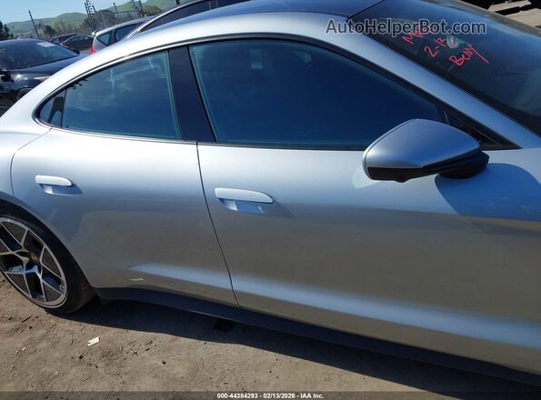 WP0AA2Y11SSA09827 2025 PORSCHE TAYCAN Silver Вид задньої частини салону