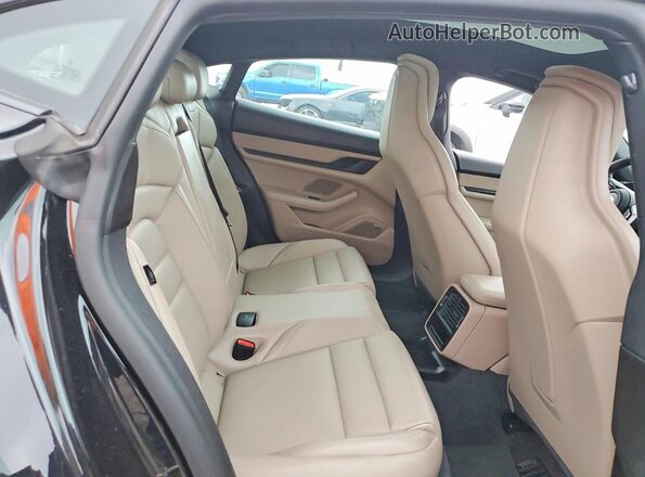 WP0AA2Y16RSA13298 2024 PORSCHE TAYCAN Black უკანა სავარძლების ხედი
