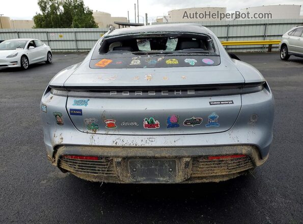 WP0AA2Y18RSA13173 2024 PORSCHE TAYCAN Silver Vista trasera