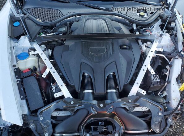 WP0AA2YA4SL001910 2025 PORSCHE PANAMERA White Rear interior view