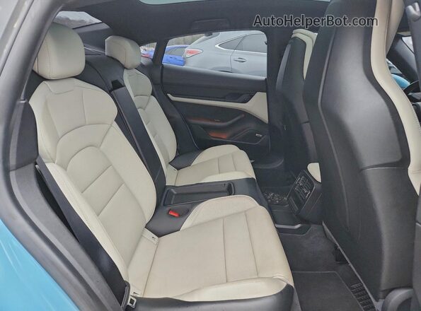 WP0AB2Y10LSA53316 2020 PORSCHE TAYCAN Blue Вид задніх сидінь