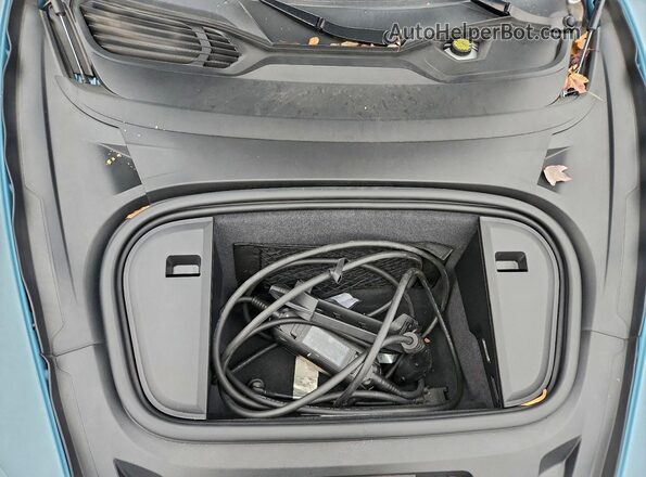 WP0AB2Y10LSA53316 2020 PORSCHE TAYCAN Blue Вид задньої частини салону
