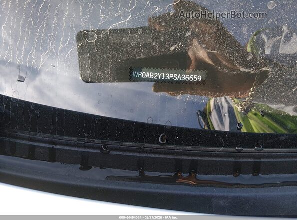 WP0AB2Y13PSA36659 2023 PORSCHE TAYCAN Silver Widok komory silnika