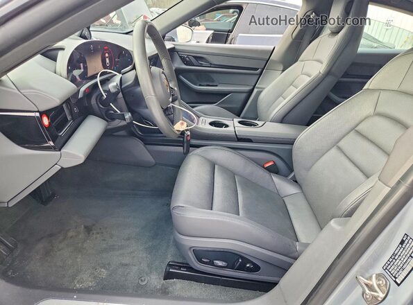 WP0AB2Y14MSA44863 2021 PORSCHE TAYCAN Серебряный Вид салона спереди