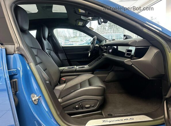 WP0AB2Y15NSA45523 2022 PORSCHE TAYCAN Blue Front view