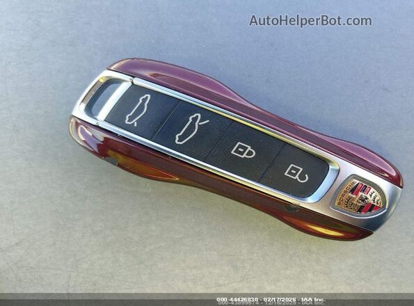 WP0AB2Y16NSA45160 2022 PORSCHE TAYCAN Maroon Vista del salpicadero