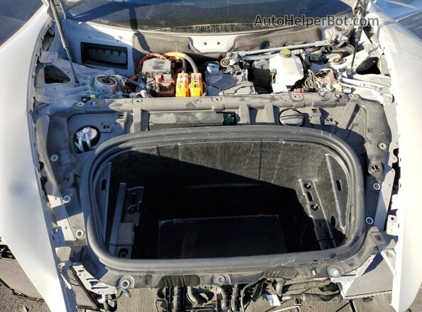 WP0AB2Y17NSA44356 2022 PORSCHE TAYCAN Silver Vista interior trasera
