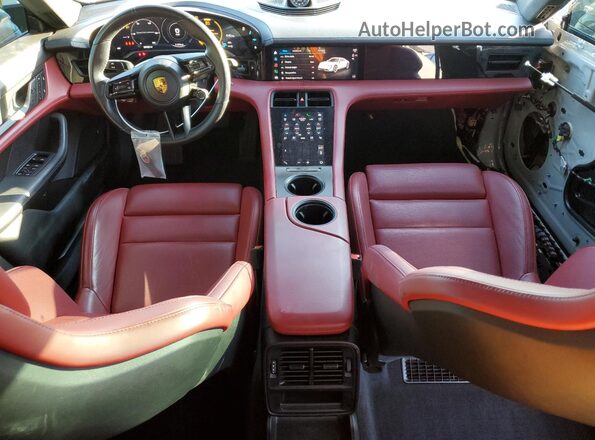 WP0AB2Y17NSA44356 2022 PORSCHE TAYCAN Silver Vista del salpicadero
