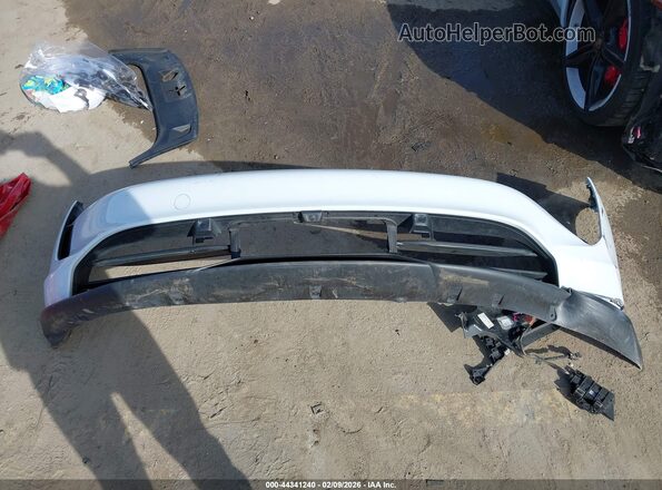 WP0AB2Y18LSA53807 2020 PORSCHE TAYCAN White Սարքավորումների վահանակի տեսք