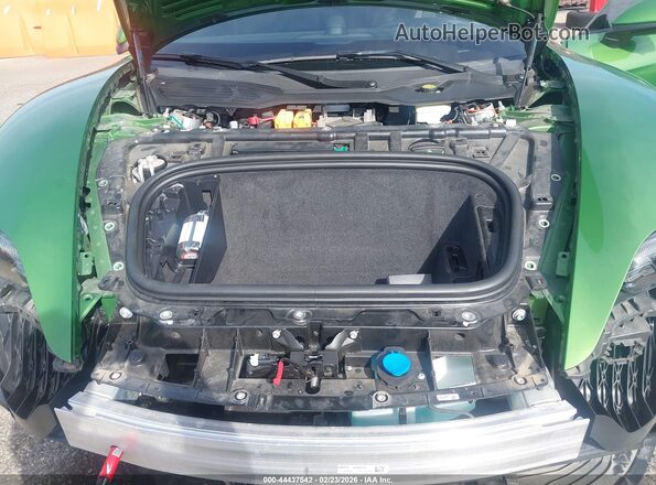 WP0AB2Y1XLSA52545 2020 PORSCHE TAYCAN Green Widok z tyłu
