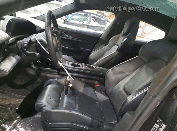 WP0AC2Y10LSA72302 2020 PORSCHE TAYCAN Black წინა სალონის ხედი