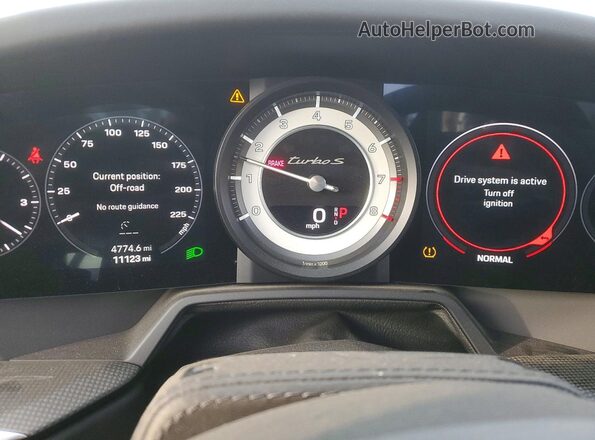 WP0AD2A90PS258485 2023 PORSCHE 911 Green Սարքավորումների վահանակի տեսք
