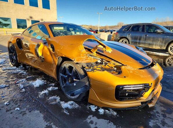 WP0AD2A99JS156951 2018 PORSCHE 911 Orange Front right