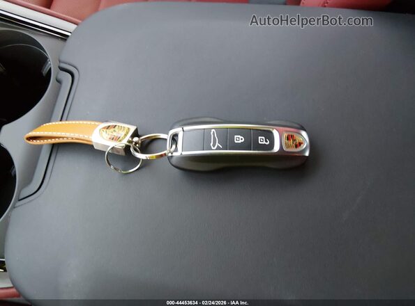 WP0AE2YA3SL045059 2025 PORSCHE PANAMERA White წინა პანელის ხედი