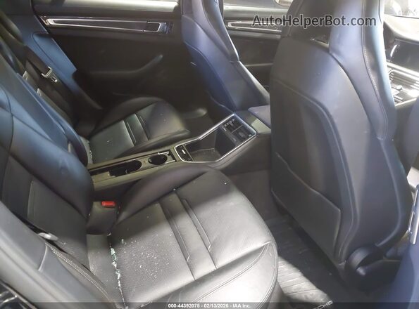WP0AF2A73HL150785 2017 PORSCHE PANAMERA Black Widok naklejki z numerem VIN