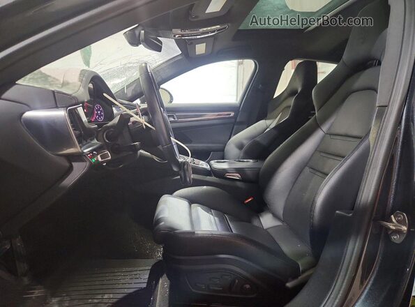 WP0AJ2A77PL102199 2023 PORSCHE PANAMERA Серый Вид салона спереди