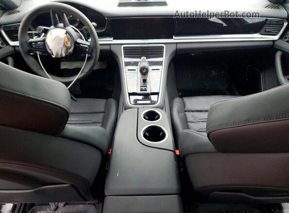WP0AK2A76PL132050 2023 PORSCHE PANAMERA Красный Вид панели приборов