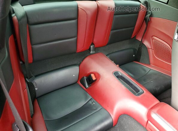 WP0BB2A98JS134997 2018 PORSCHE 911 Silver უკანა სავარძლების ხედი