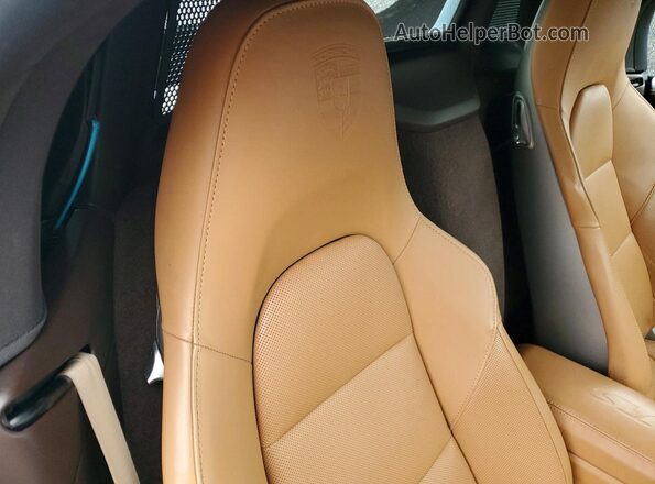 WP0CB2A80KS228658 2019 PORSCHE BOXSTER Blue Rear seats view