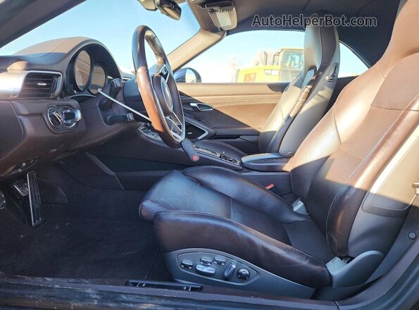 WP0CB2A92HS155231 2017 PORSCHE 911 Blue Widok wnętrza z przodu
