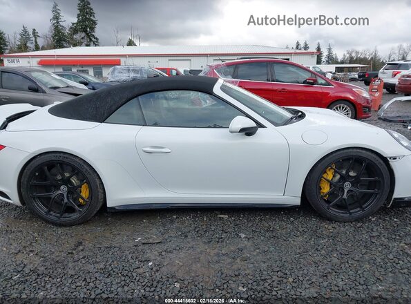 WP0CB2A93JS147239 2018 PORSCHE 911 White Սալոնի 360 աստիճան տեսք