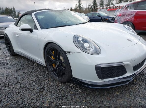WP0CB2A93JS147239 2018 PORSCHE 911 White Դիմացի տեսք