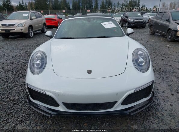 WP0CB2A93JS147239 2018 PORSCHE 911 White Սալոնի հետևի տեսք