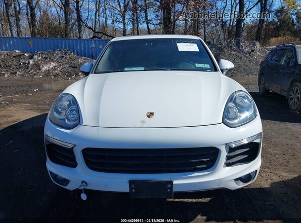 WP1AA2A26GLA08057 2016 PORSCHE CAYENNE White Widok z przodu