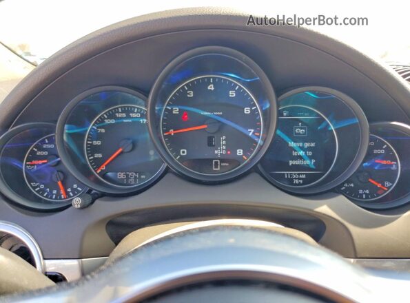 WP1AA2A26HKA85633 2017 PORSCHE CAYENNE Silver 