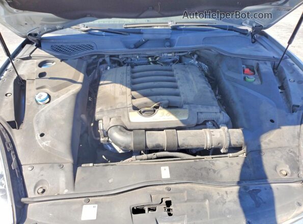 WP1AA2A26HKA85633 2017 PORSCHE CAYENNE Silver 