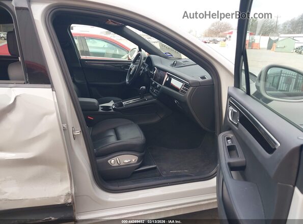 WP1AA2A50RLB00584 2024 PORSCHE MACAN White 