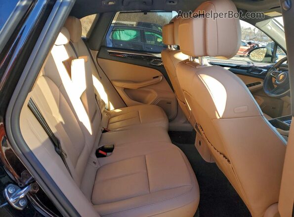 WP1AA2A51PLB03510 2023 PORSCHE MACAN Черный Вид задней части салона
