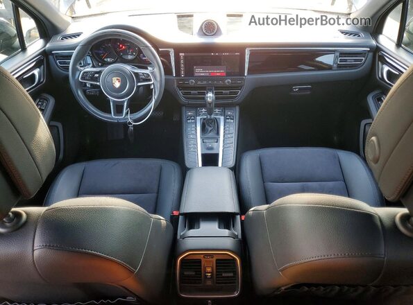 WP1AA2A52MLB16634 2021 PORSCHE MACAN Black Առջևի վահանակի տեսք