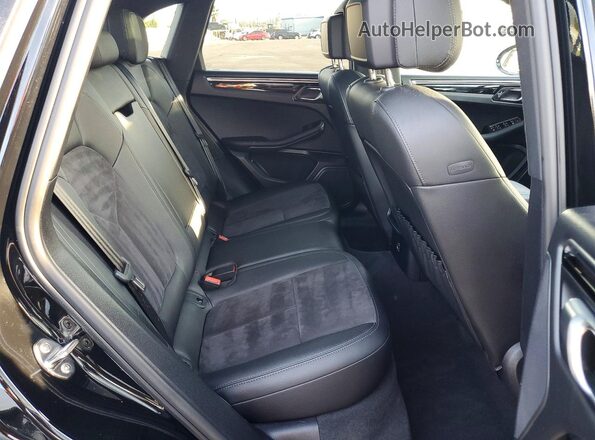 WP1AA2A52MLB16634 2021 PORSCHE MACAN Black Սալոնի հետևի տեսք