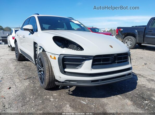 WP1AA2A55TLB04010 2026 PORSCHE MACAN White Вид спереду
