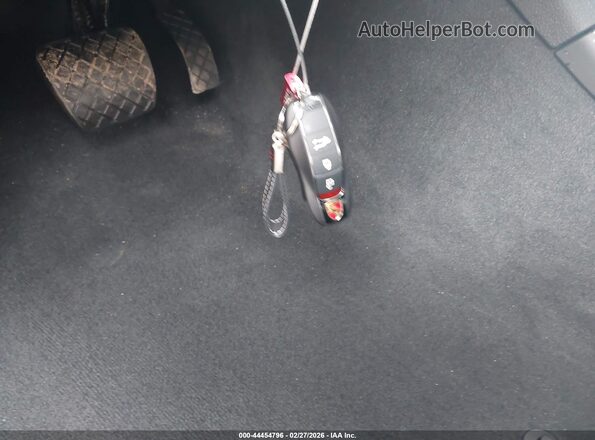 WP1AA2A55TLB04010 2026 PORSCHE MACAN White Вид панелі приладів