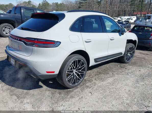 WP1AA2A55TLB04010 2026 PORSCHE MACAN White Задня права чверть