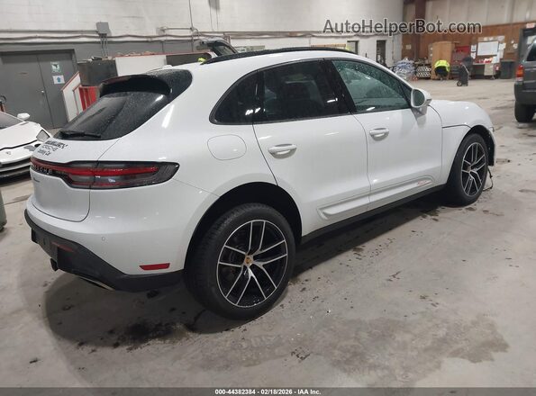 WP1AA2A56SLB13555 2025 PORSCHE MACAN White უკანა მარჯვენა