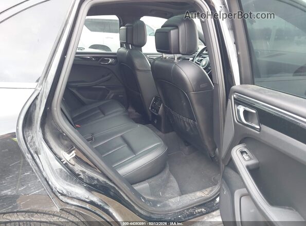 WP1AA2A58JLB19159 2018 PORSCHE MACAN Black VIN sticker view