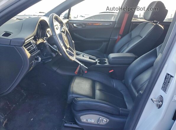 WP1AA2A58MLB13155 2021 PORSCHE MACAN White Սալոնի դիմացի տեսք